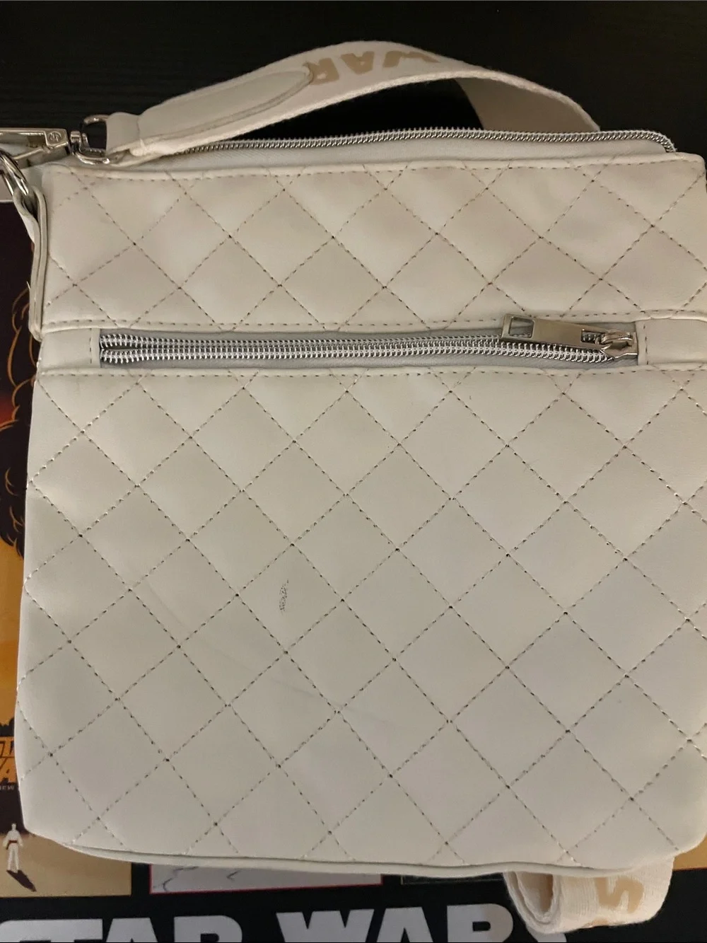 Grogu Crossbody Bag - Picture 4 of 5